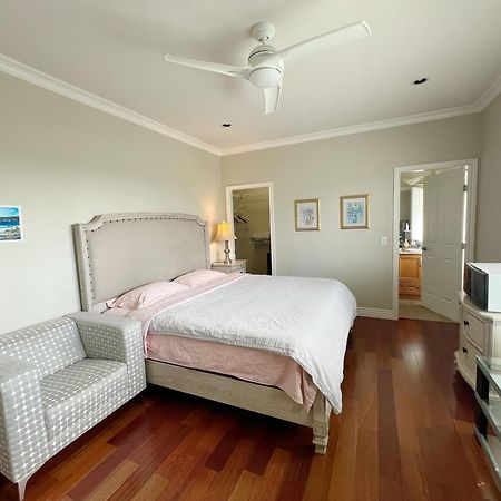 Lucky Room, A Comfortable Bedroom With Private Bathroom Close To Yvr Richmond Buitenkant foto
