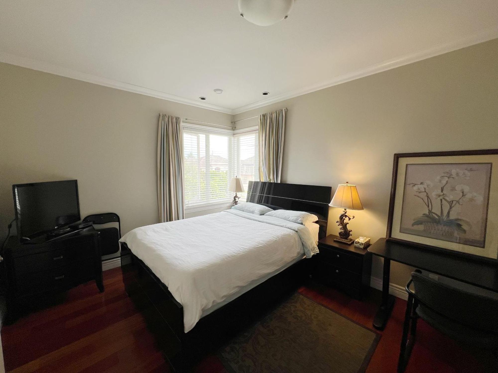 Lucky Room, A Comfortable Bedroom With Private Bathroom Close To Yvr Richmond Buitenkant foto