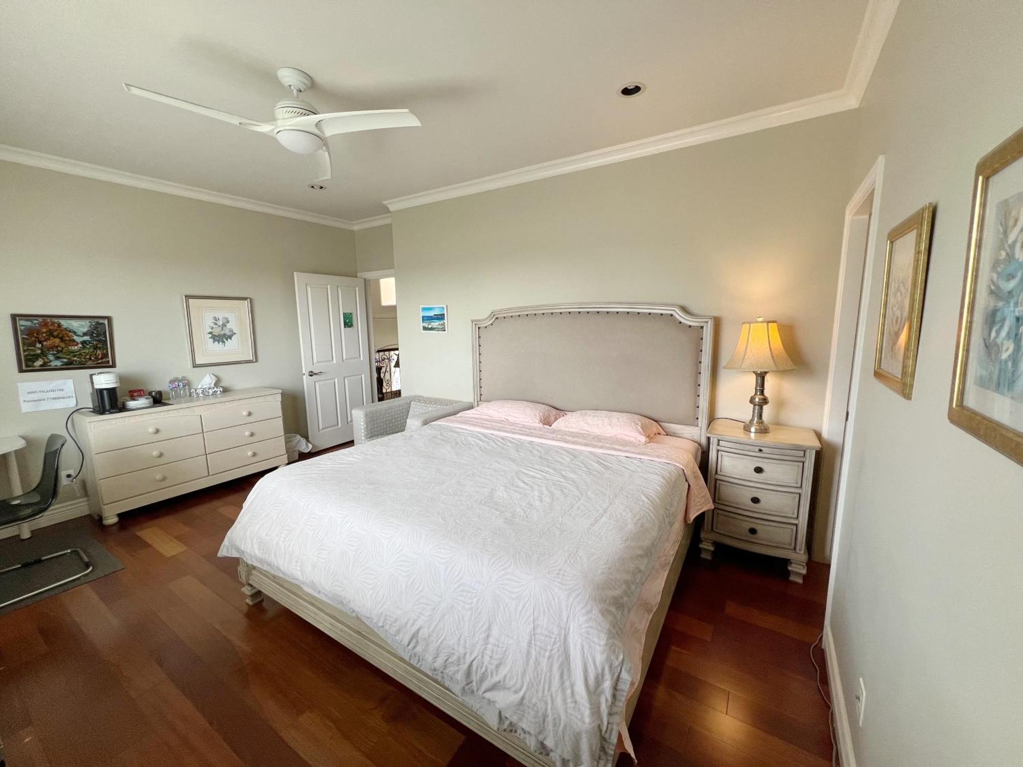 Lucky Room, A Comfortable Bedroom With Private Bathroom Close To Yvr Richmond Buitenkant foto